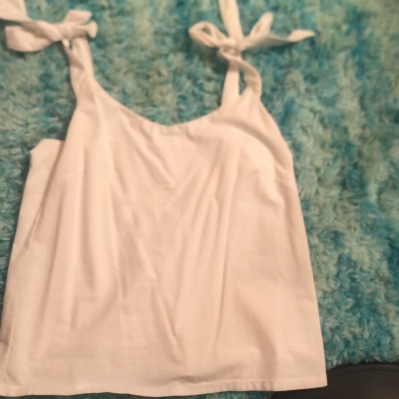 J Crew white tanktop (w/adjustable tiesonshoulder) - Picture 3 of 3